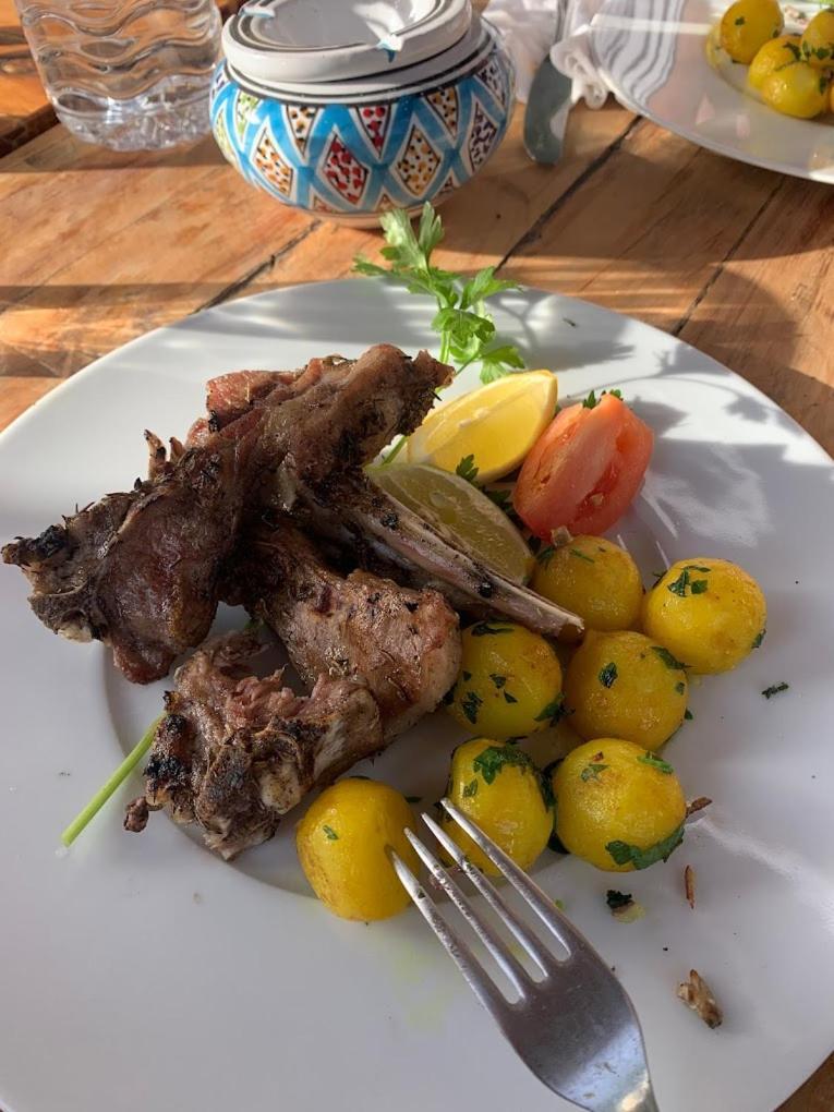 L'Artisan Hotel Harqalah Ngoại thất bức ảnh